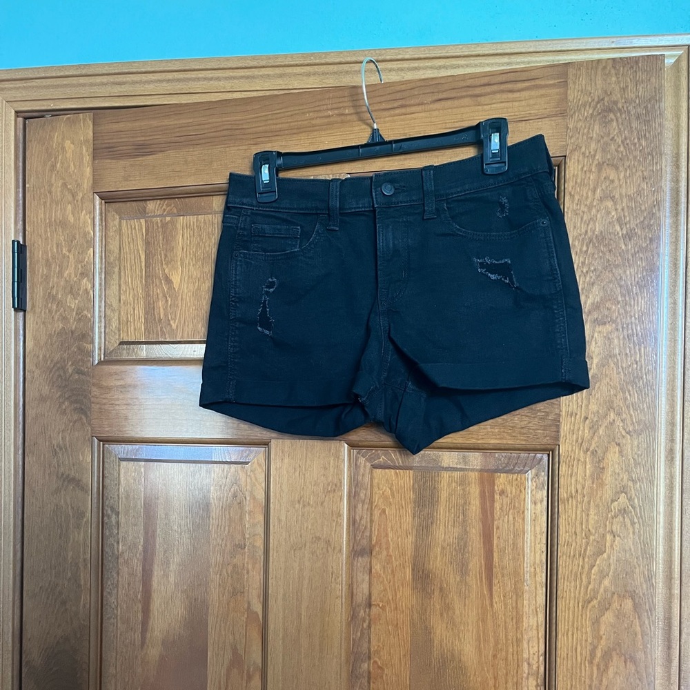 Black mid-rise jean shorts